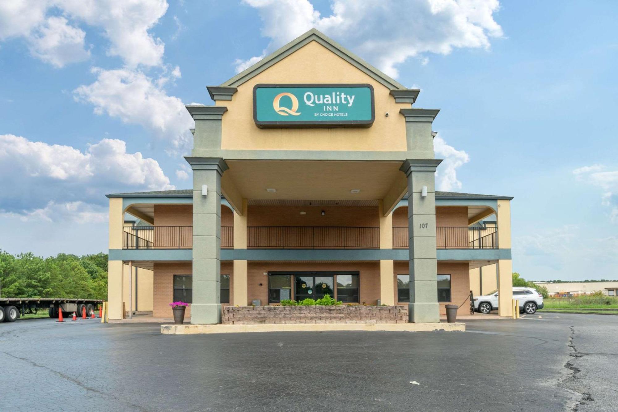 Inn Quality Adairsville-calhoun South 2*