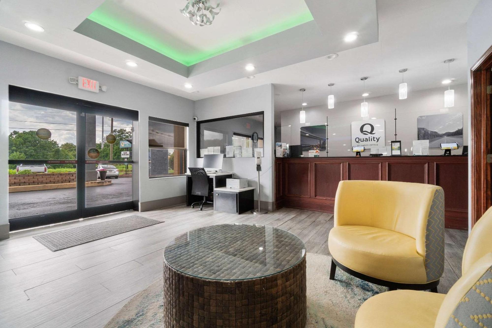Inn Quality Adairsville-calhoun South